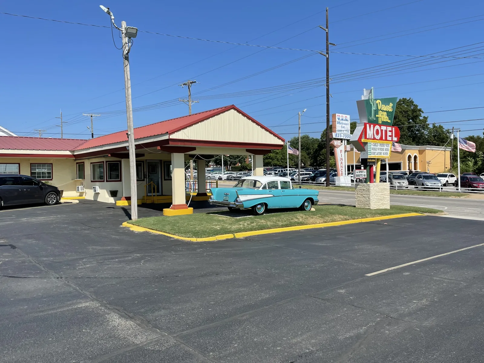 Tulsa - Desert Hill Motel
