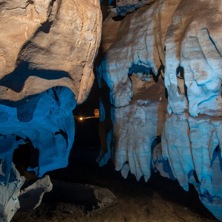 Pelham - The Caverns