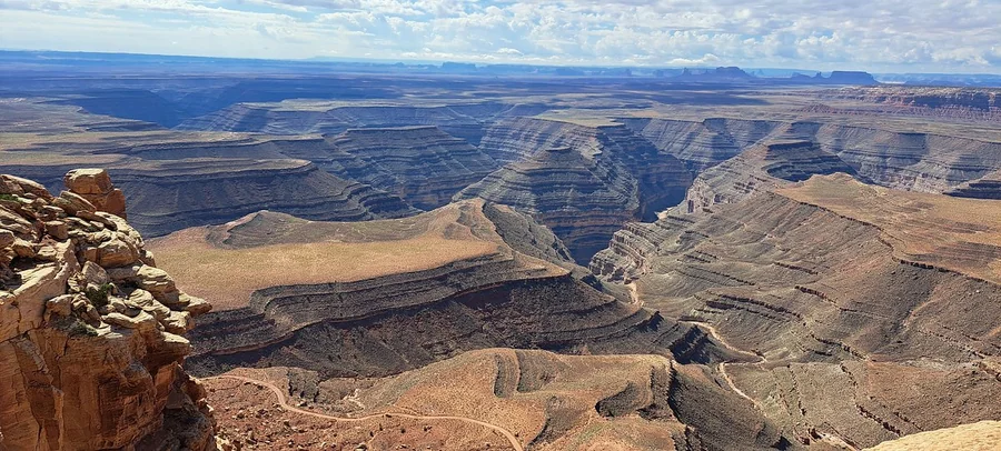 Mexican Hat - Muley Point Overlook