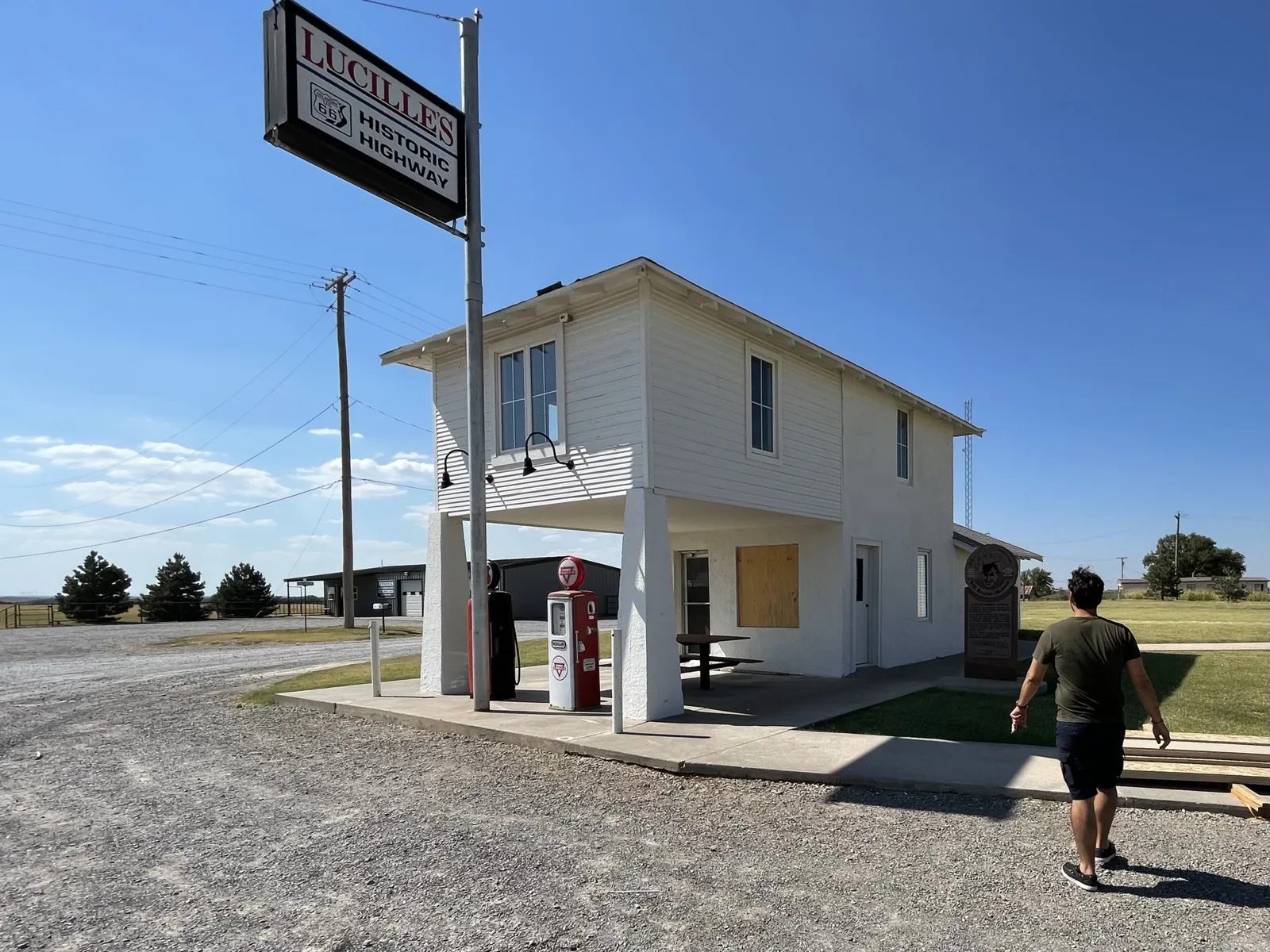 Hydro - Lucille's Historic Highway Gas Station