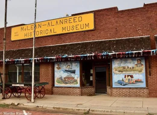 McLean - McLean-Alanreed Historical Museum