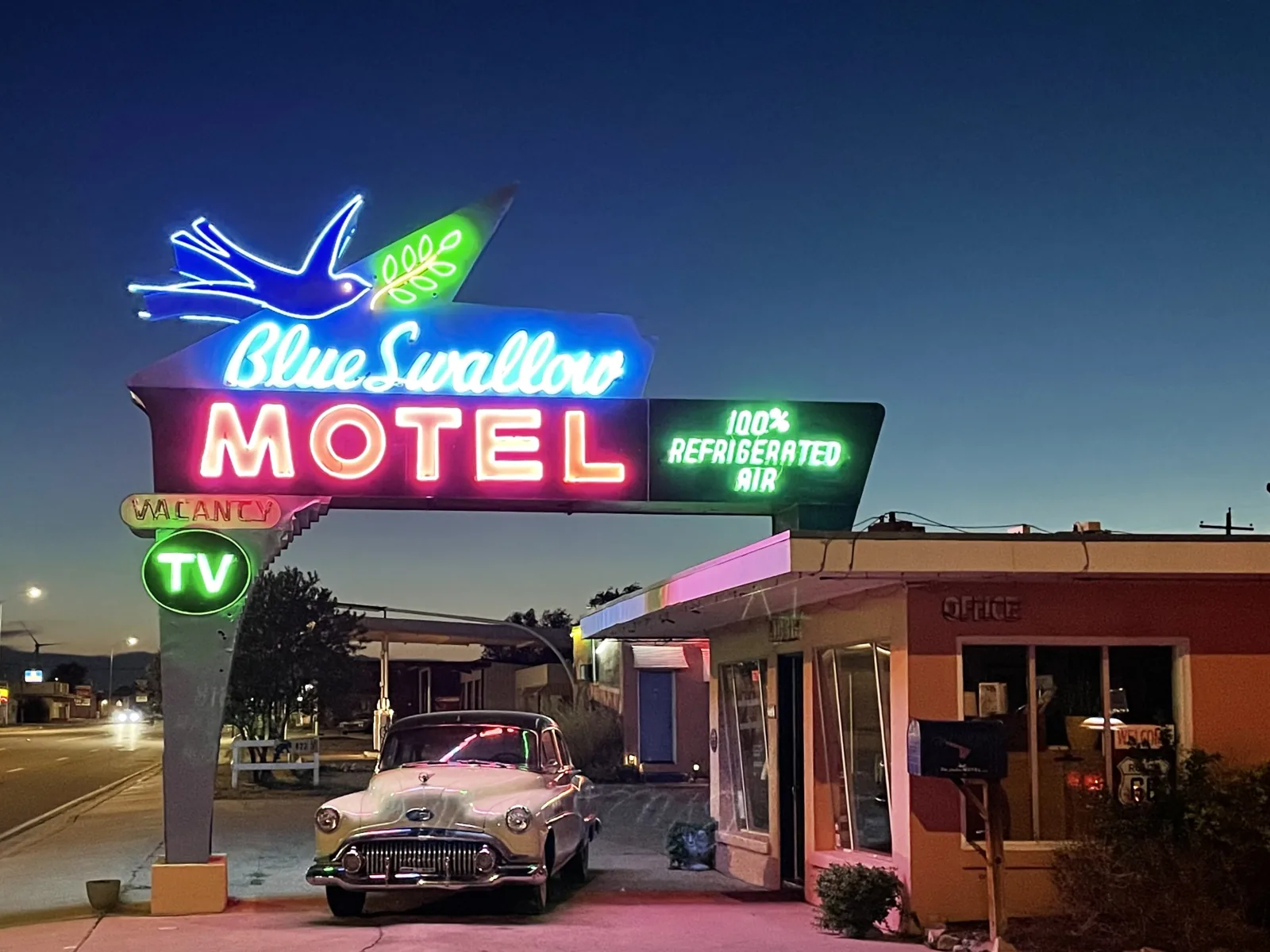 Tucumcari - Blue Swallow Motel